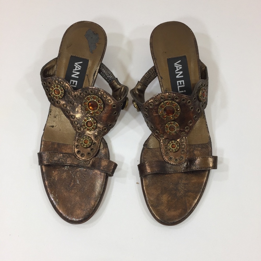 Vaneli Kitten Heeled Sandals